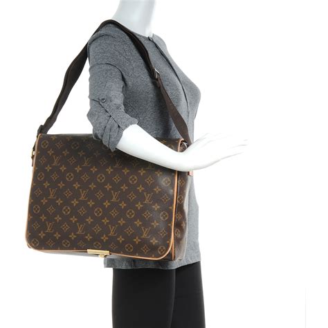 Louis Vuitton Monogram Abbesses .